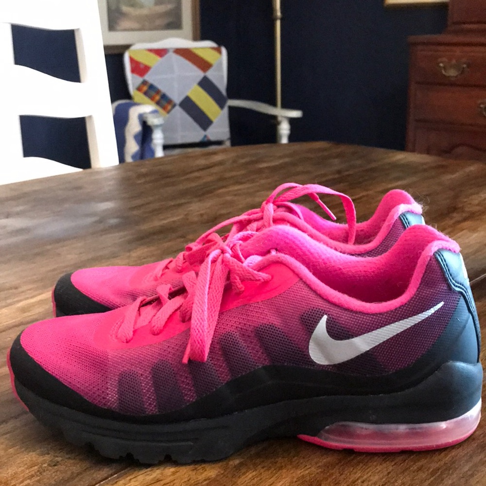 Nike air